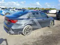 2023 KIA Forte фото