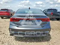 2023 KIA Forte фото