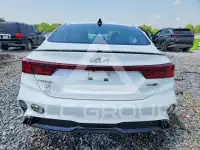 2023 KIA Forte фото
