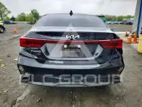 2023 KIA Forte photo
