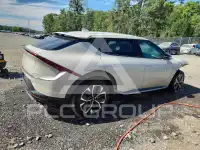 2023 KIA EV6 фото