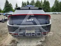 2023 KIA  фото