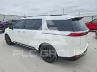 2023 KIA Carnival фото