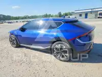 2023 KIA EV6 фото