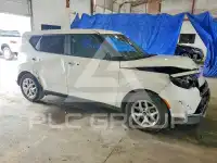 2023 KIA Soul фото
