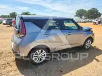 2023 KIA Soul фото