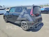 2023 KIA Soul фото