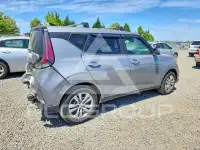 2023 KIA Soul фото