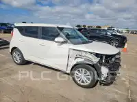 2023 KIA Soul фото