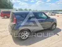 2023 KIA Soul фото