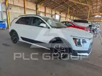 2023 KIA Niro фото