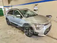 2023 KIA Niro фото