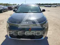 2023 KIA Niro фото