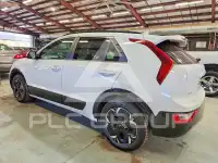 2023 KIA Niro фото