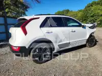 2023 KIA Niro фото