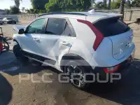 2023 KIA Niro фото
