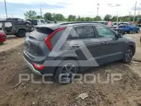 2023 KIA Niro фото