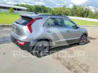 2023 KIA Niro фото
