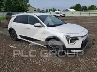 2023 KIA Niro фото