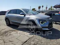 2023 KIA Niro фото