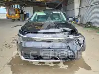 2023 KIA Niro photo