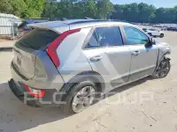 2023 KIA Niro фото
