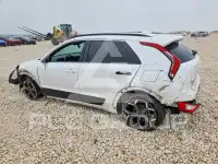 2023 KIA Niro photo