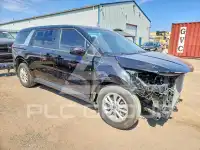 2023 KIA Carnival photo