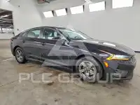 2023 KIA K5 photo