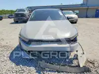 2023 KIA K5 фото