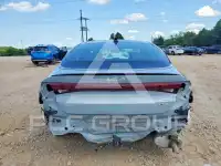 2023 KIA K5 photo