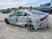 2023 KIA K5 photo