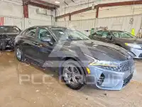 2023 KIA K5 фото