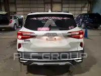 2023 KIA Seltos фото