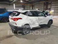 2023 KIA Seltos фото
