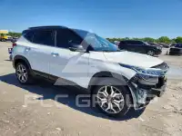 2023 KIA Seltos фото