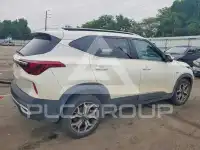 2023 KIA Seltos photo