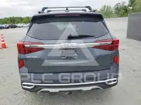 2023 KIA Seltos фото