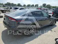 2023 KIA Stinger фото
