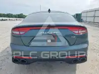 2023 KIA Stinger фото