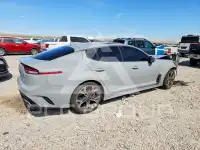 2023 KIA Stinger photo