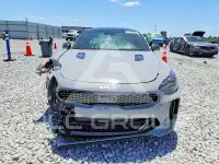 2023 KIA Stinger фото