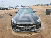 2023 KIA Stinger фото