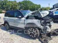 2023 Ford BRONCO photo