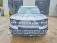 2023 Ford BRONCO фото