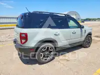 2023 Ford BRONCO фото