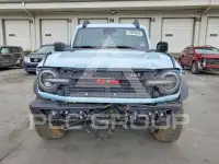 2023 Ford BRONCO фото
