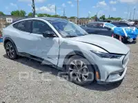 2023 Ford MUSTANG фото