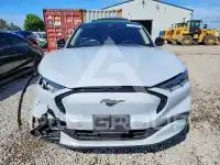 2023 Ford MUSTANG фото