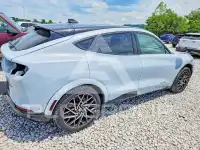 2023 Ford MUSTANG фото